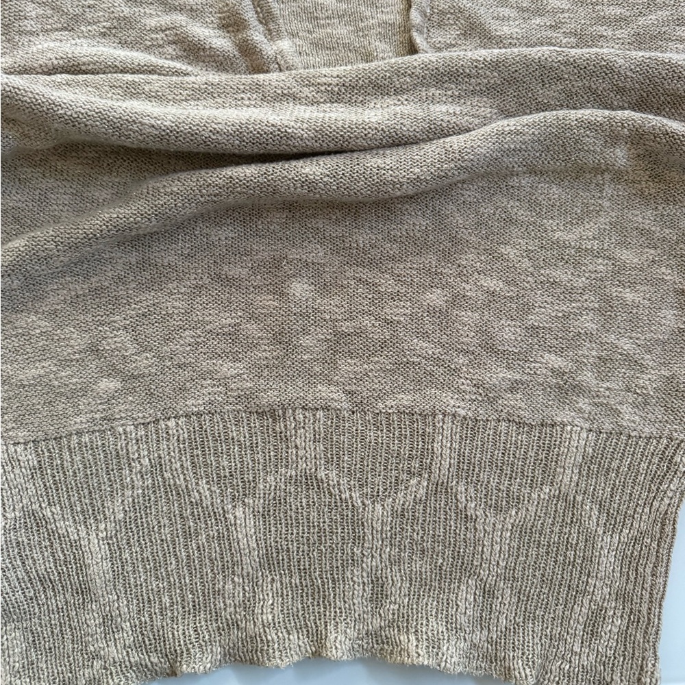 Studio Y gold Knit Women's Sweater - Picture 3 of 11